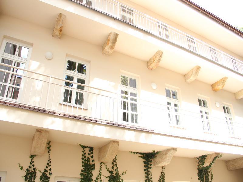 Central Prague Apartments Praga Exterior foto